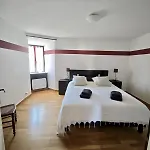 - Le Refuge Du Midi- Piscine & Pkg - Coeur De Village Дом отдыха Tourreilles